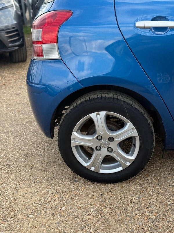 Used Toyota Yaris 2010 for sale - 76147655: Photo 30