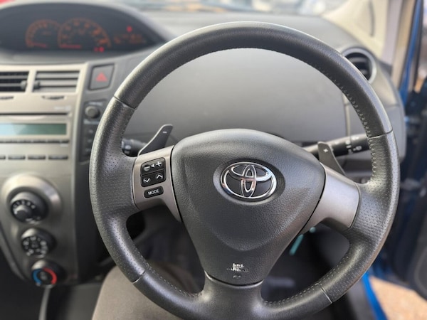 Used Toyota Yaris 2010 for sale - 76147655: Photo 35
