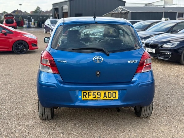 Used Toyota Yaris 2010 for sale - 76147655: Photo 5