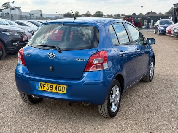 Used Toyota Yaris 2010 for sale - 76147655: Photo 7