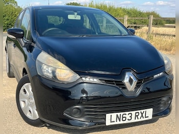 Used Renault Clio 2013 for sale - 79276587: Photo