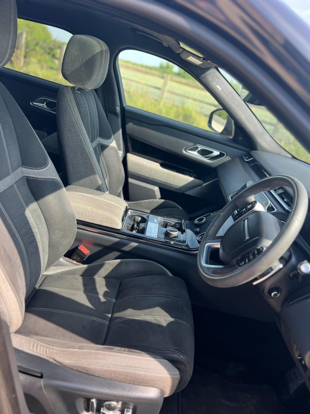 Used Land Rover Range Rover Velar 2018 for sale - 77139568: Photo 31