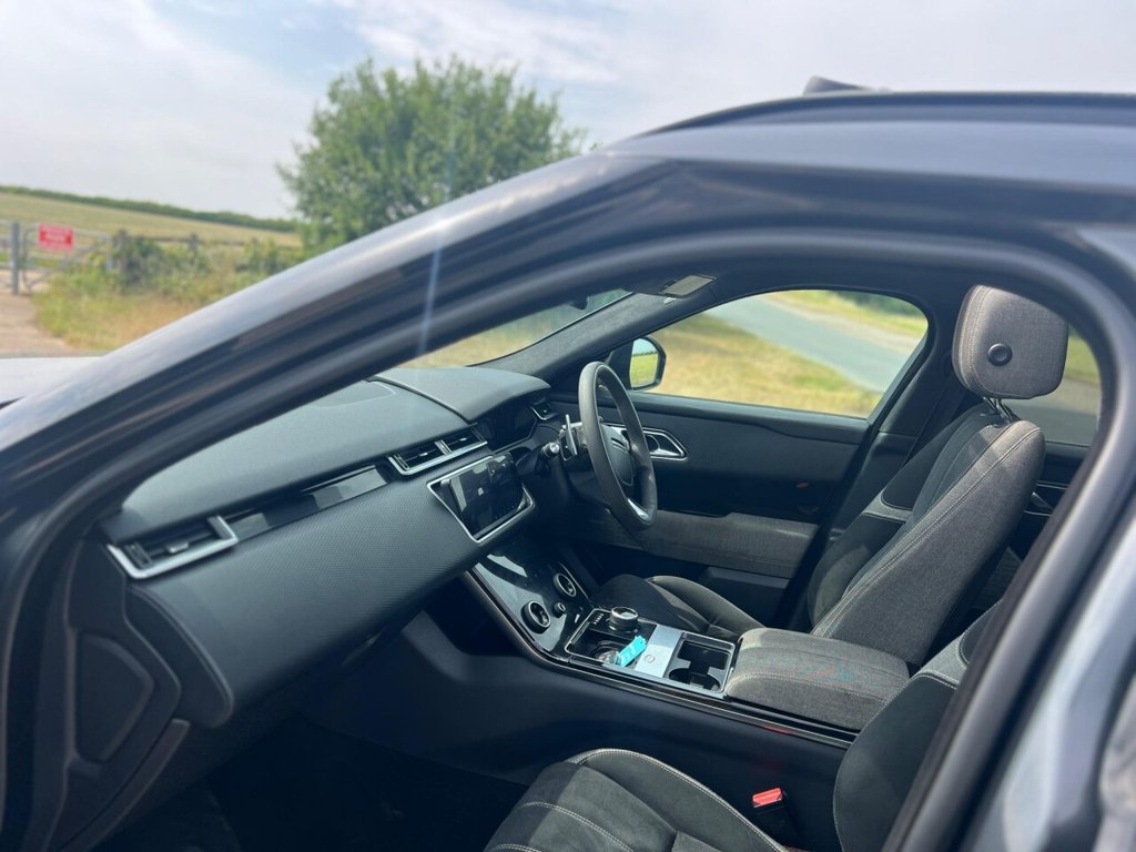 Used Land Rover Range Rover Velar 2018 for sale - 77139568: Photo 35