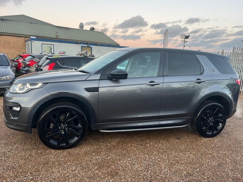 Used Land Rover Discovery Sport 2017 for sale - 76670601: Photo 17