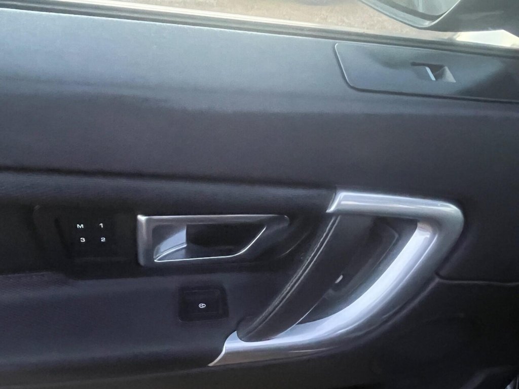 Used Land Rover Discovery Sport 2017 for sale - 76670601: Photo 39