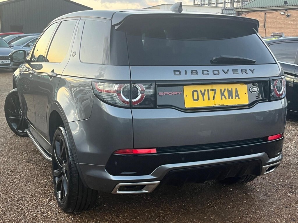 Used Land Rover Discovery Sport 2017 for sale - 76670601: Photo 4