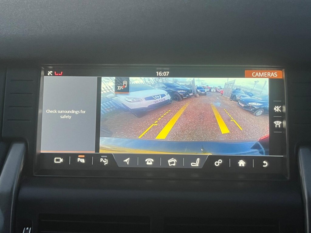 Used Land Rover Discovery Sport 2017 for sale - 76670601: Photo 42