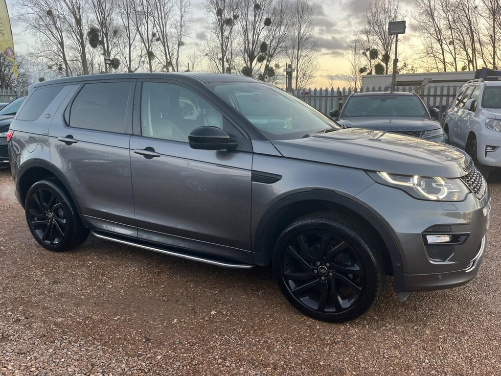Used Land Rover Discovery Sport 2017 for sale - 76670601: Photo 6