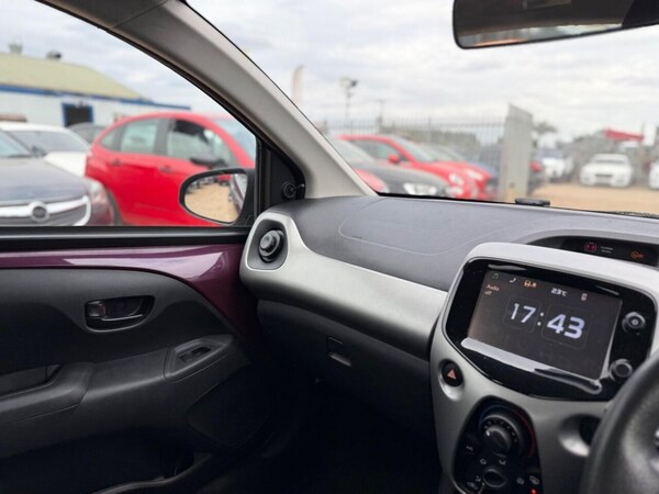 Used Peugeot 108 2015 for sale - 75671718: Photo 14