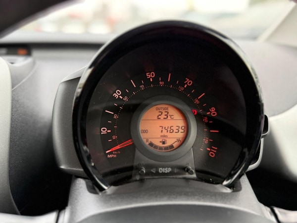 Used Peugeot 108 2015 for sale - 75671718: Photo 42