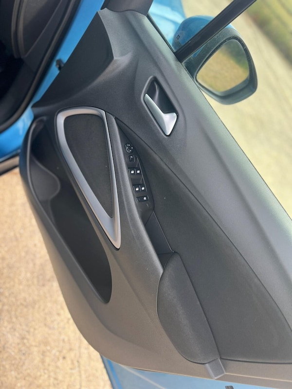 Used Vauxhall Crossland X 2018 for sale - 75136065: Photo 20