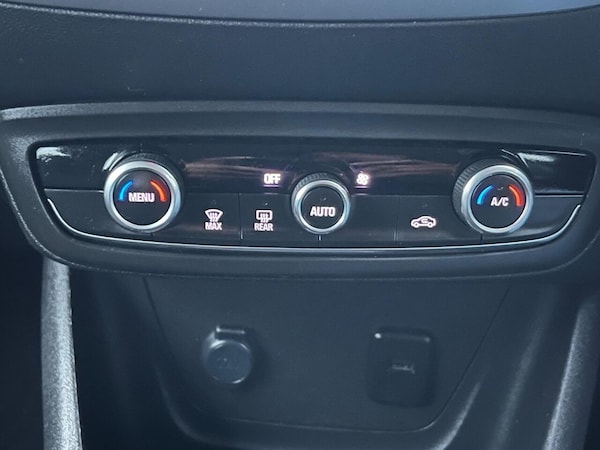 Used Vauxhall Crossland X 2018 for sale - 75136065: Photo 36