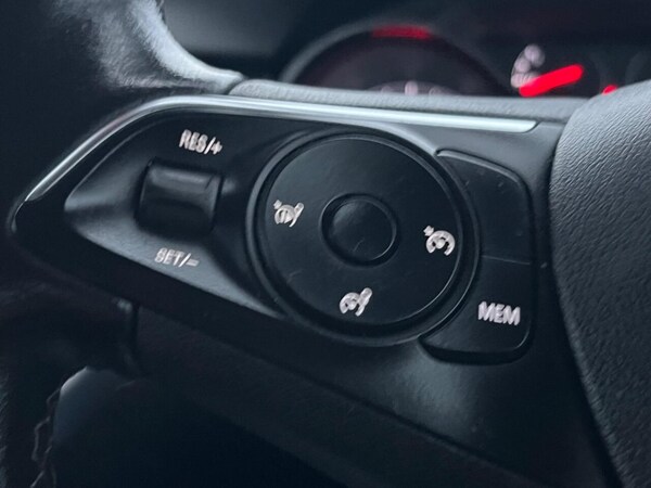 Used Vauxhall Crossland X 2018 for sale - 75136065: Photo 40