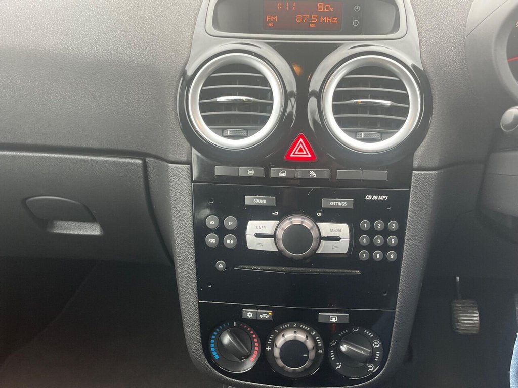 Used Vauxhall Corsa 2015 for sale - 76668160: Photo 31