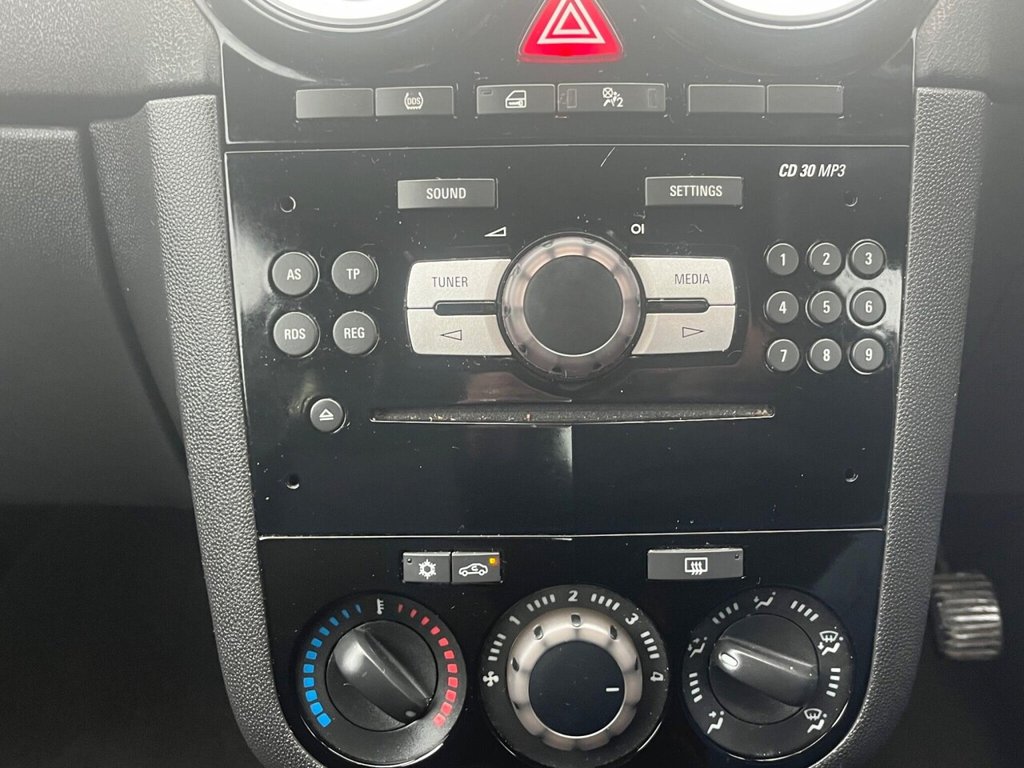 Used Vauxhall Corsa 2015 for sale - 76668160: Photo 32