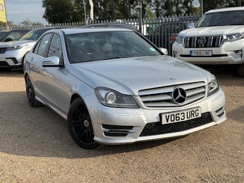 Used Mercedes-Benz C-Class 2013 for sale - 75544403: Photo