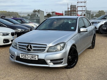 Used Mercedes-Benz C-Class 2013 for sale - 75544403: Photo