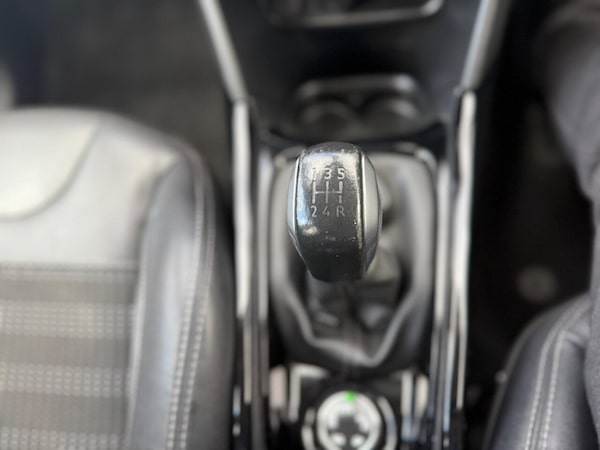 Used Peugeot 2008 2015 for sale - 75999093: Photo 10