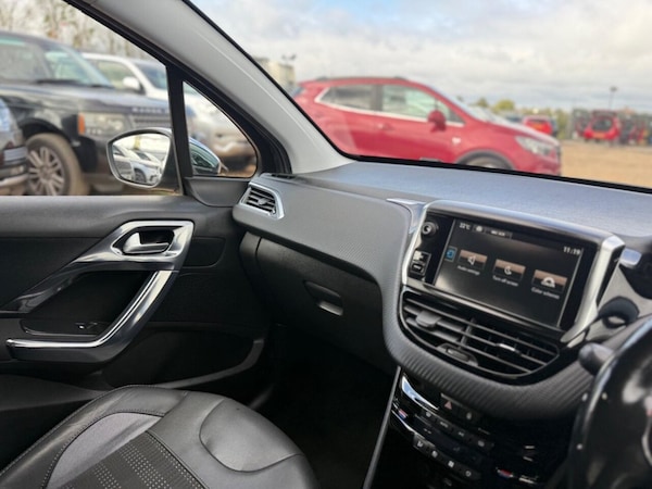 Used Peugeot 2008 2015 for sale - 75999093: Photo 11