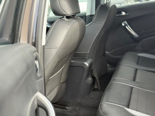 Used Peugeot 2008 2015 for sale - 75999093: Photo 17