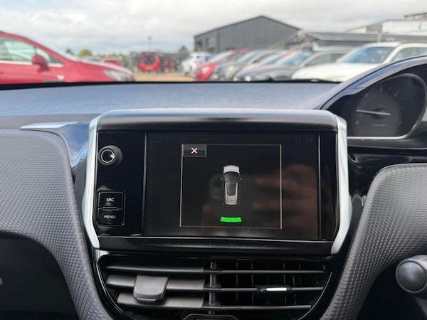 Used Peugeot 2008 2015 for sale - 75999093: Photo 36