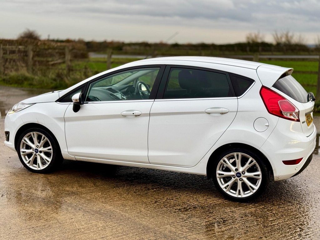Used Ford Fiesta 2014 for sale - 76496346: Photo 15