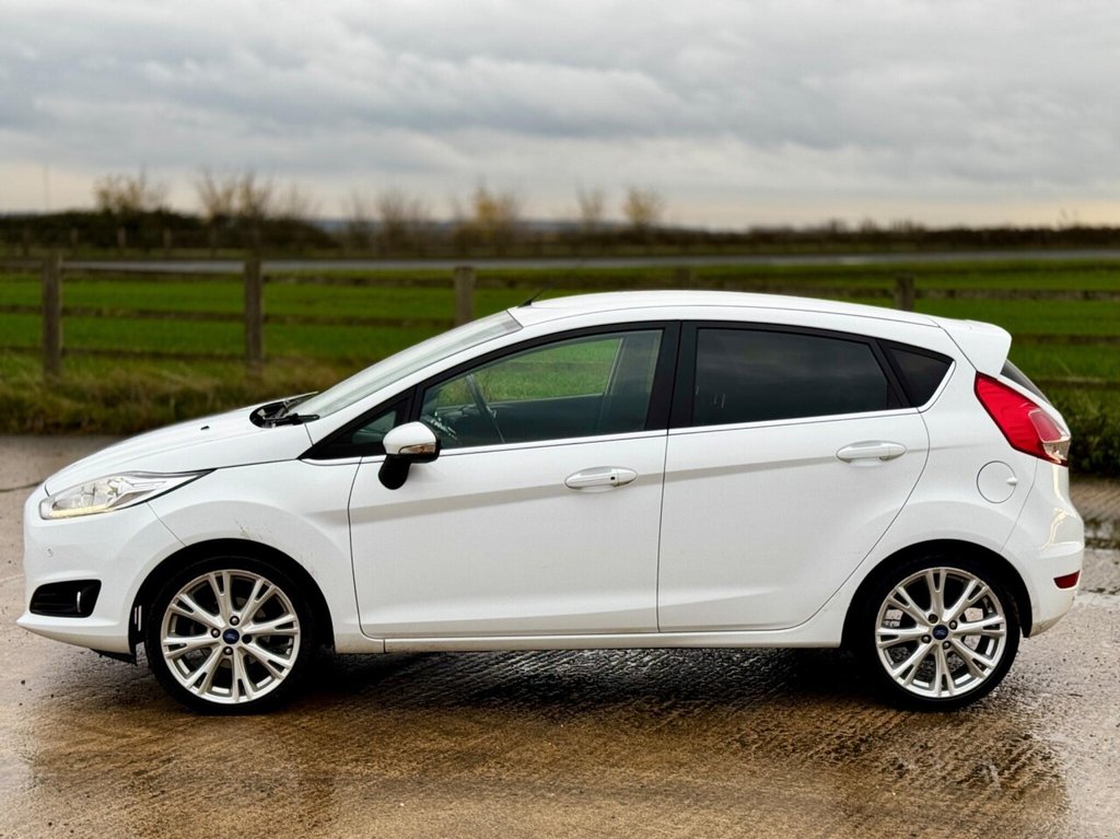 Used Ford Fiesta 2014 for sale - 76496346: Photo 17