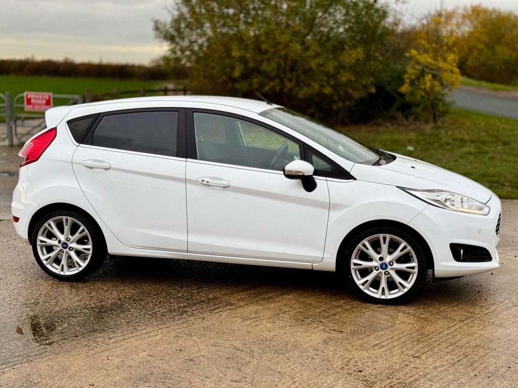 Used Ford Fiesta 2014 for sale - 76496346: Photo 22