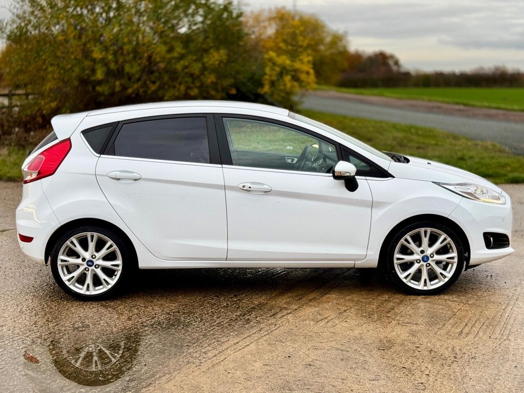 Used Ford Fiesta 2014 for sale - 76496346: Photo 23