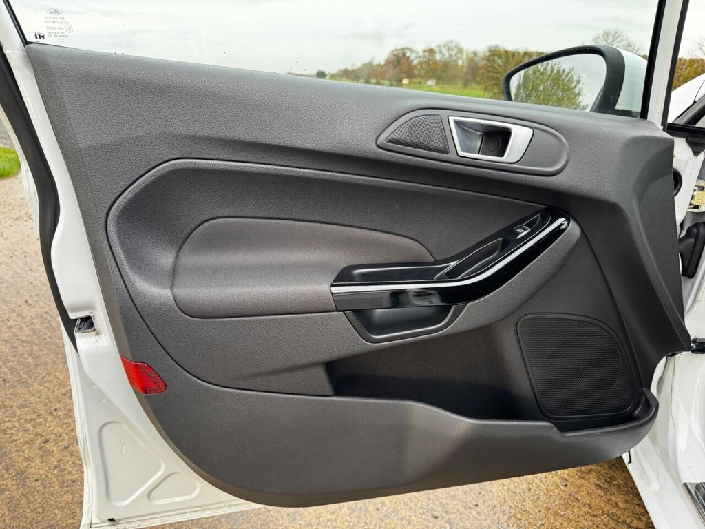 Used Ford Fiesta 2014 for sale - 76496346: Photo 42