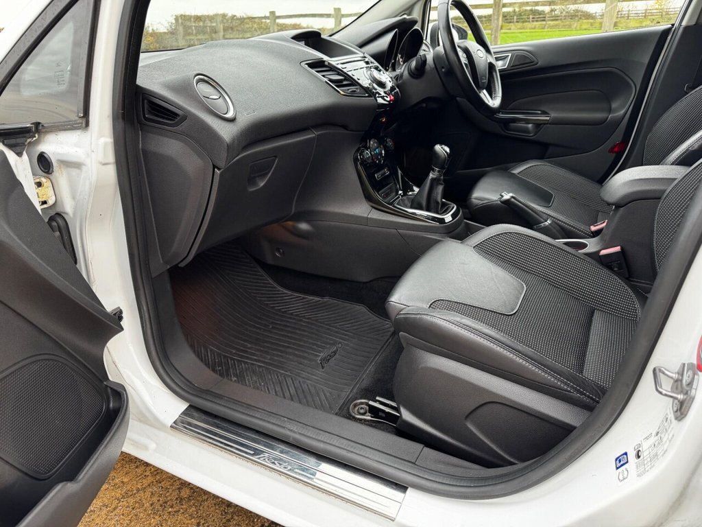 Used Ford Fiesta 2014 for sale - 76496346: Photo 47