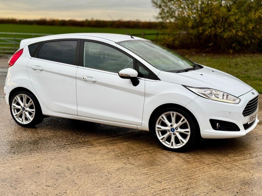 Used Ford Fiesta 2014 for sale - 76496346: Photo 7