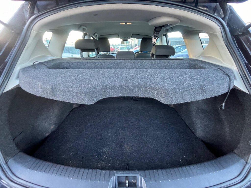 Used Nissan Qashqai 2010 for sale - 77102499: Photo 28