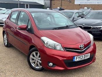 Used Toyota Yaris 2013 for sale - 78468540: Photo