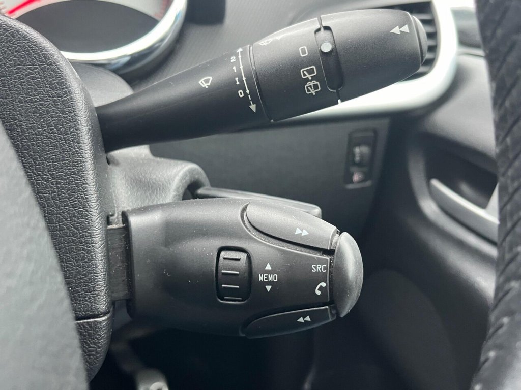 Used Peugeot 207 2011 for sale - 77302454: Photo 9