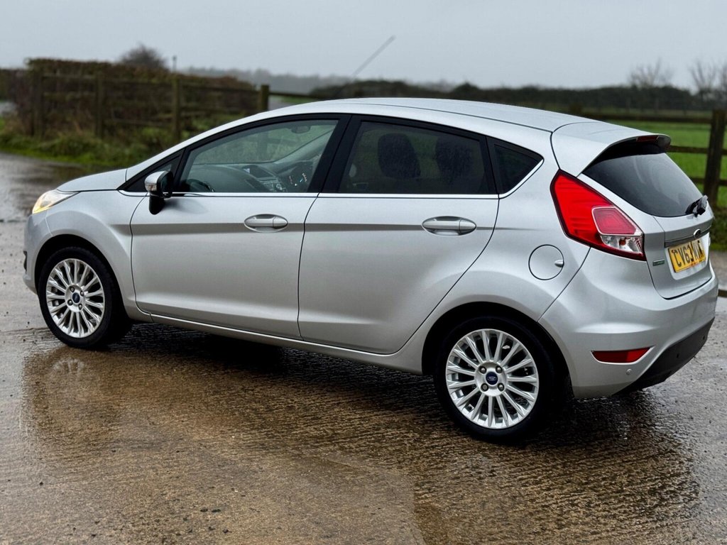 Used Ford Fiesta 2013 for sale - 76604859: Photo 13