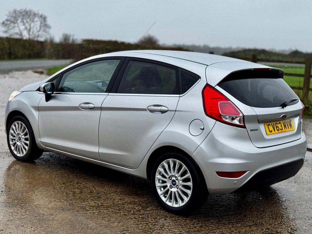 Used Ford Fiesta 2013 for sale - 76604859: Photo 14