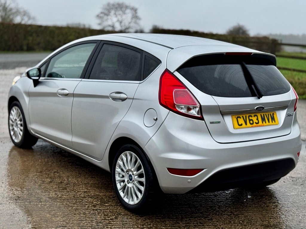 Used Ford Fiesta 2013 for sale - 76604859: Photo 15