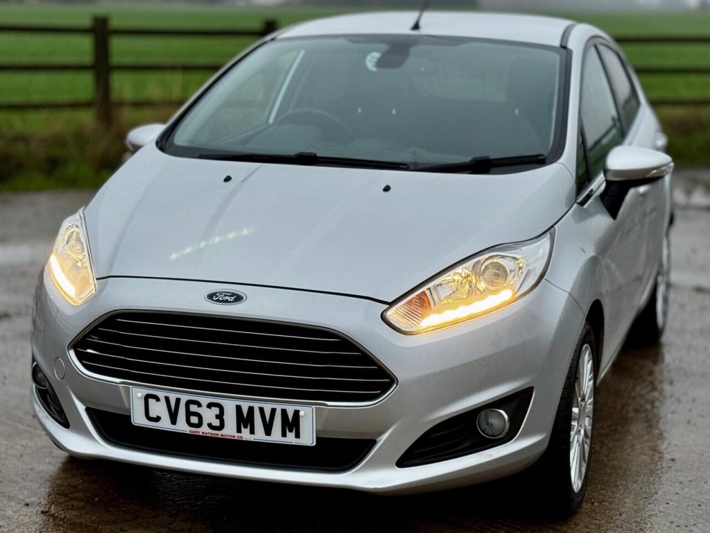 Used Ford Fiesta 2013 for sale - 76604859: Photo 2