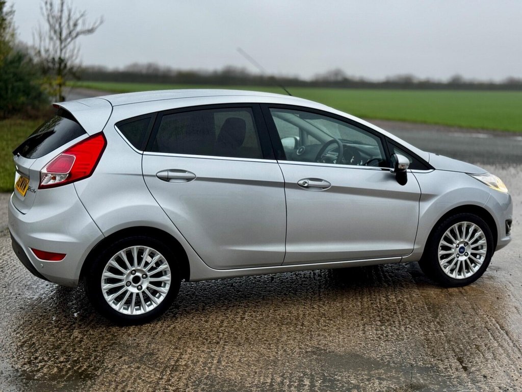 Used Ford Fiesta 2013 for sale - 76604859: Photo 22
