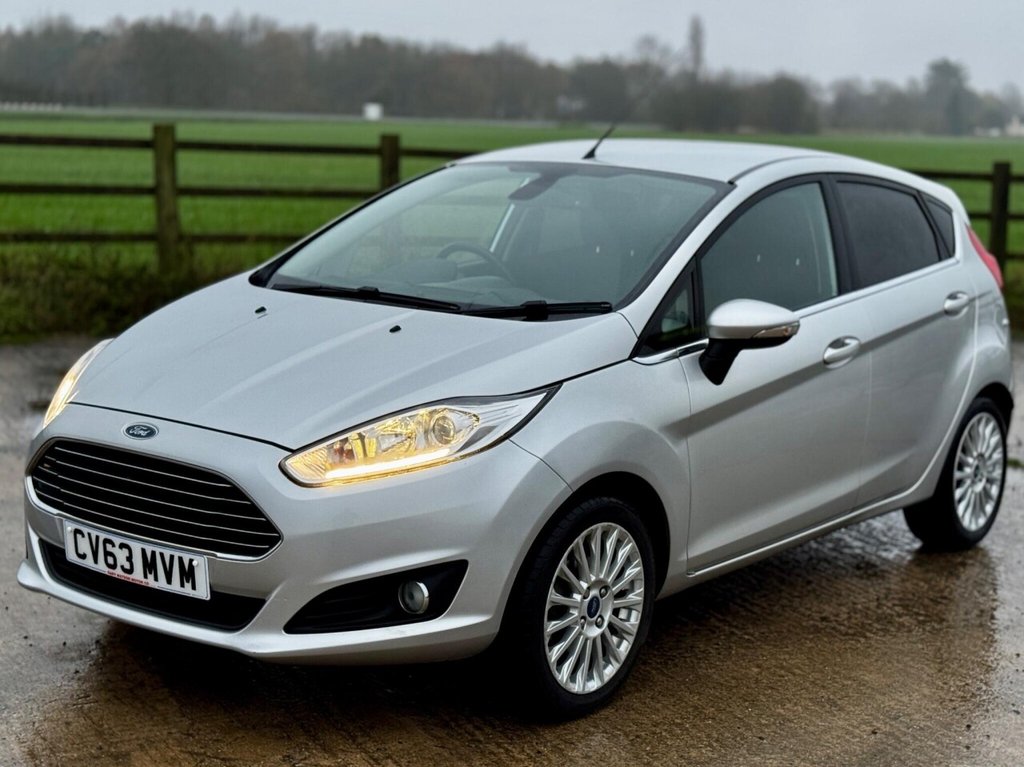 Used Ford Fiesta 2013 for sale - 76604859: Photo 3