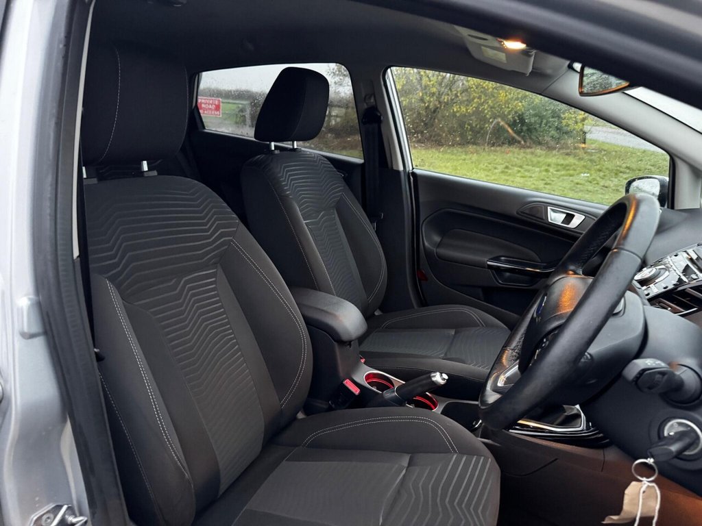 Used Ford Fiesta 2013 for sale - 76604859: Photo 31