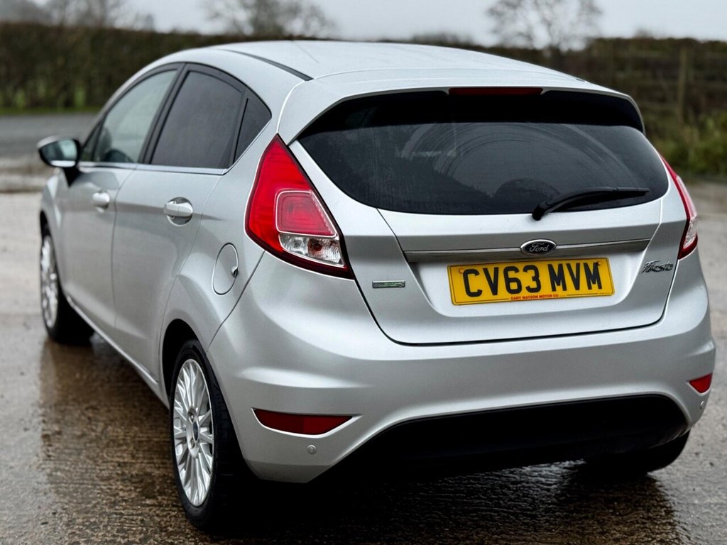 Used Ford Fiesta 2013 for sale - 76604859: Photo 4