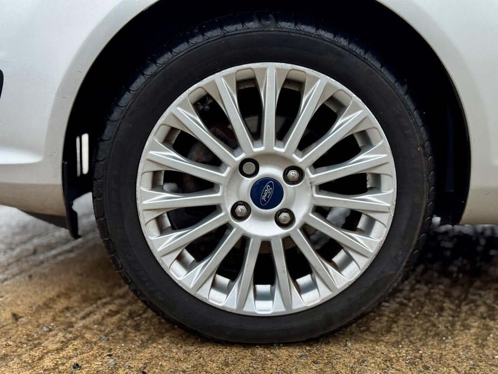 Used Ford Fiesta 2013 for sale - 76604859: Photo 42