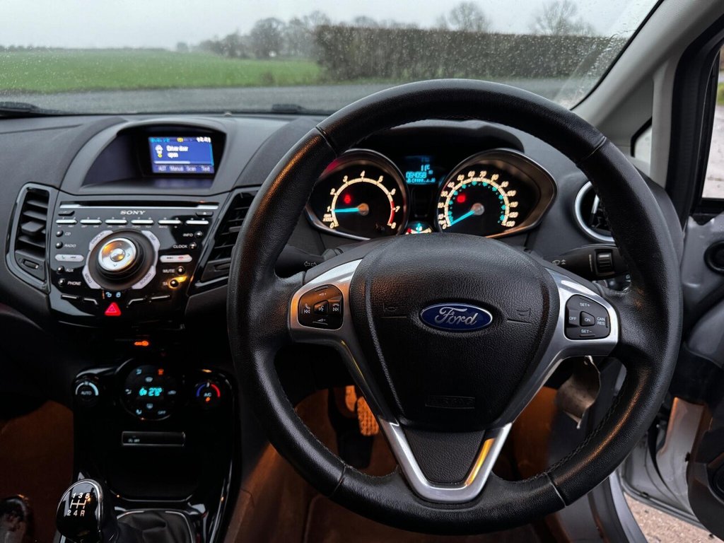 Used Ford Fiesta 2013 for sale - 76604859: Photo 48