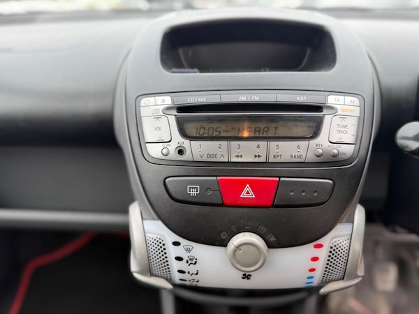Used Peugeot 107 2012 for sale - 75682613: Photo 16