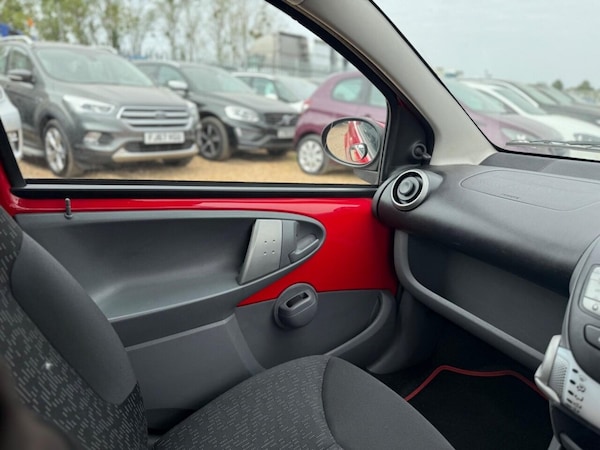 Used Peugeot 107 2012 for sale - 75682613: Photo 19