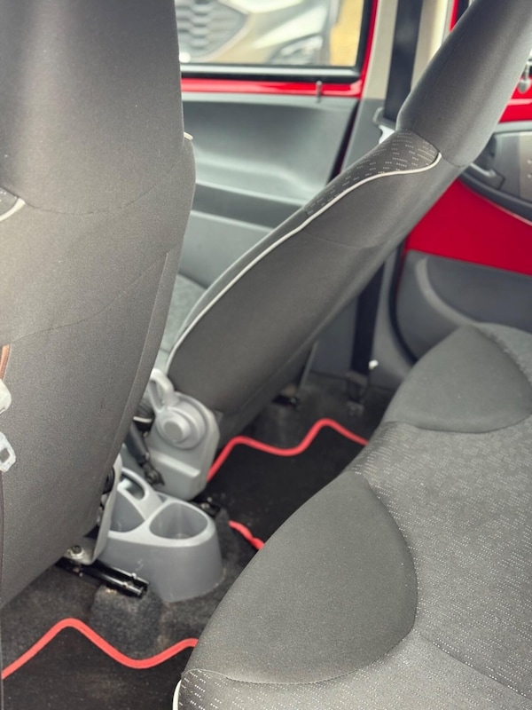 Used Peugeot 107 2012 for sale - 75682613: Photo 37