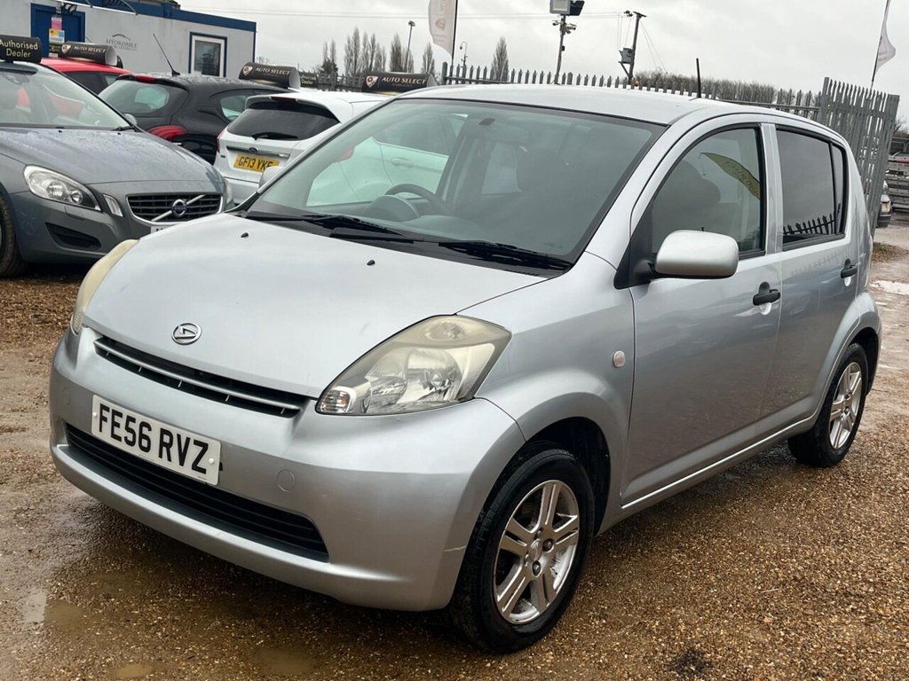 Used Daihatsu Sirion 2006 for sale - 77302352: Photo 25