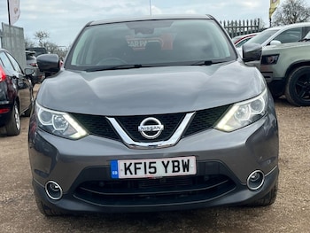 Used Nissan Qashqai 2015 for sale - 77748728: Photo